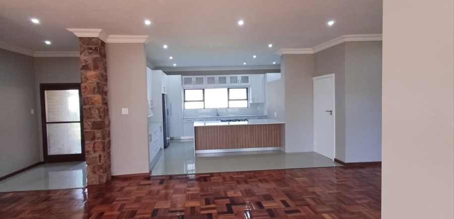 4 Bedroom Property for Sale in Bothasrus Eastern Cape